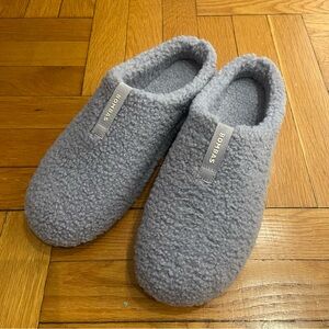 NWOT Bombas Women’s Sunday Slipper Comfy Clog | Size 11 | Gray Sherpa